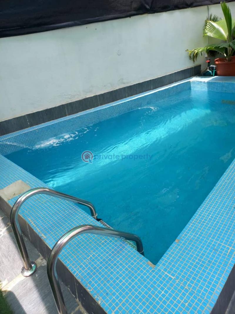 6 bedroom Duplex Short let Ogudu Lagos - 5
