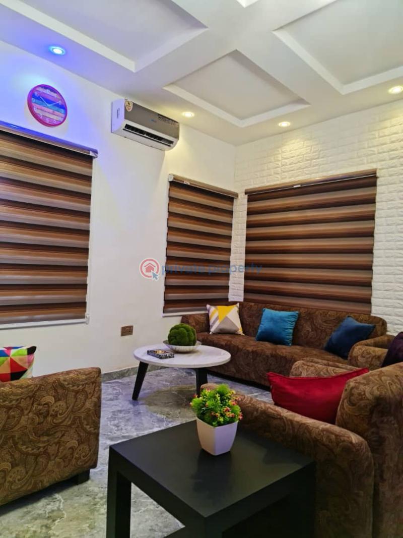 6 bedroom Duplex Short let Ogudu Lagos - 1