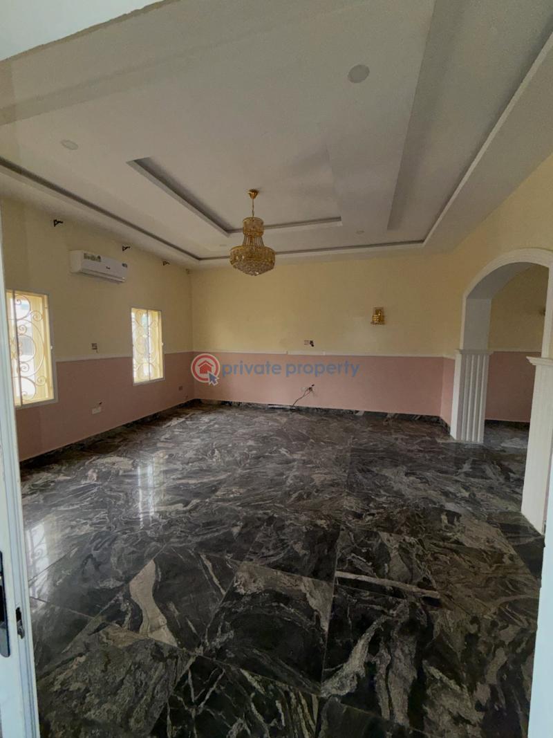 6 bedroom Semi detached Duplex For Rent Guzape Abuja Phase 1  - 5