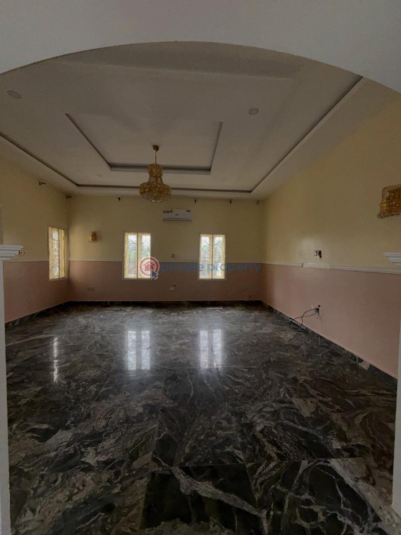 6 bedroom Semi detached Duplex For Rent Guzape Abuja Phase 1  - 4