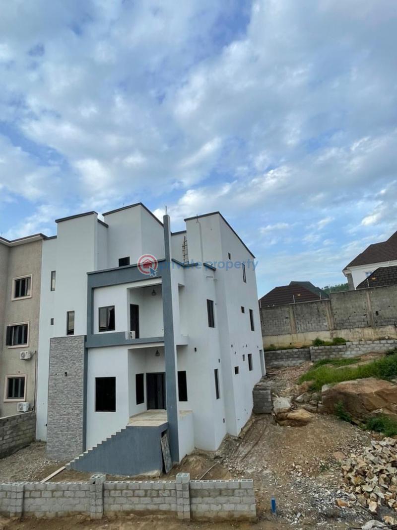 6 bedroom Semi detached Duplex For Sale Guzape Abuja Phase 1  - 2