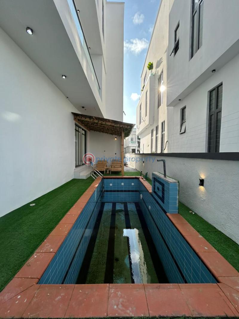 6-bedroom semi-detached duplex - 18 6 bedroom Semi detached Duplex For Sale Chevron Lekki Lagos - 18