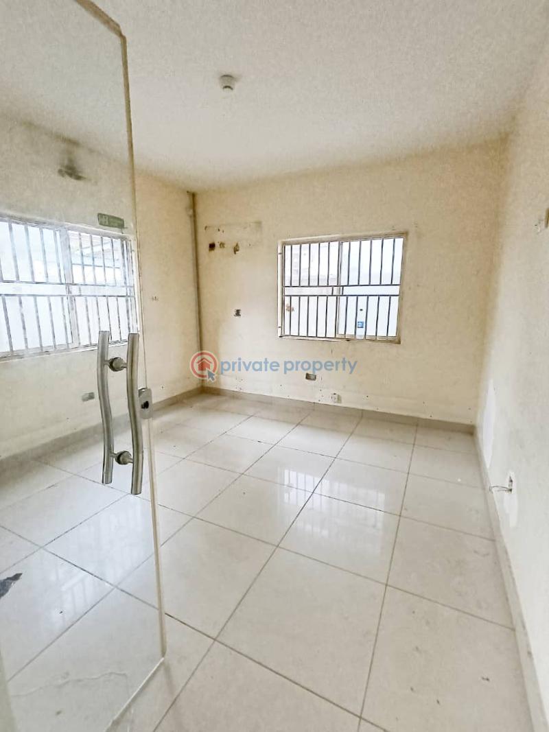 6 bedroom semi detached duplex - 17 6 bedroom Office For Rent Victoria Island Lagos - 17