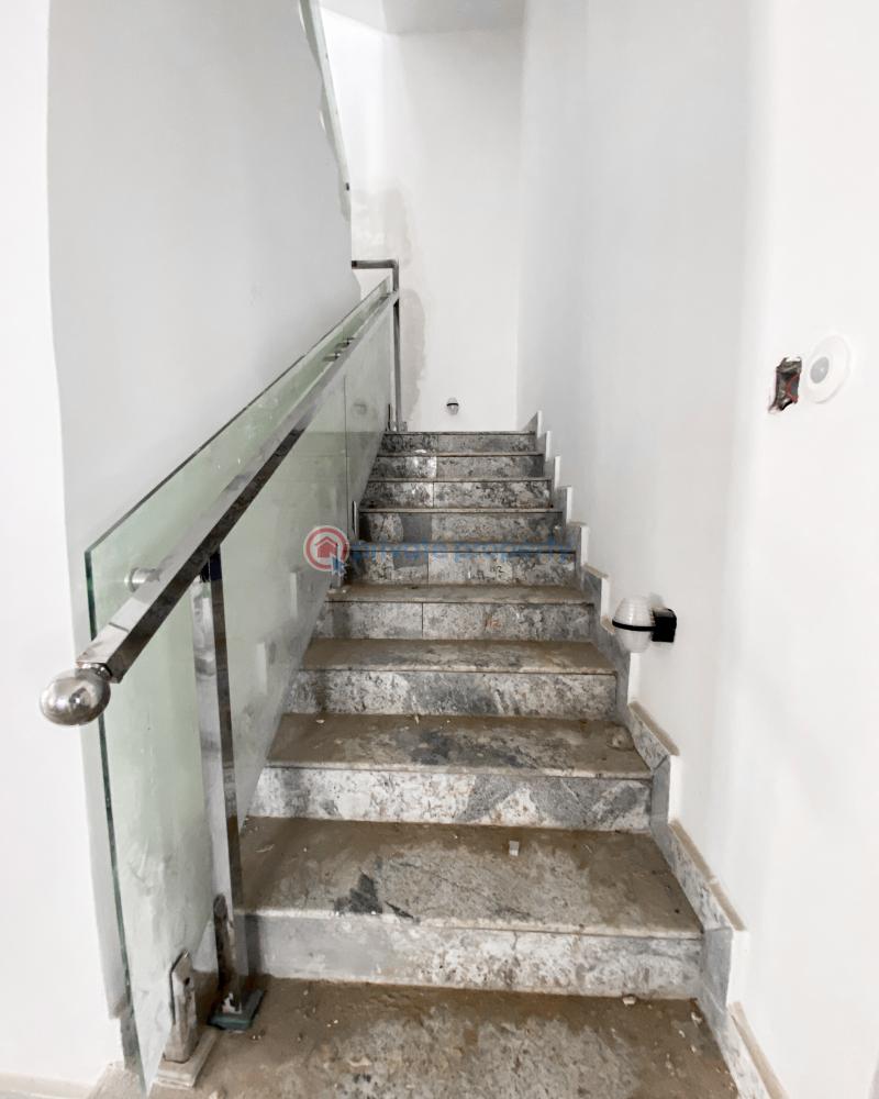 6 bedroom Semi detached Duplex For Sale Guzape Abuja Phase 1  - 12