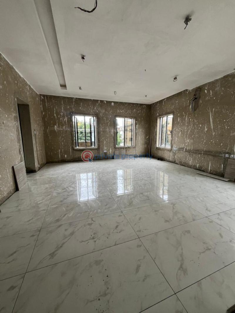 6 bedroom House For Sale Wuse II Abuja Phase 1  - 3