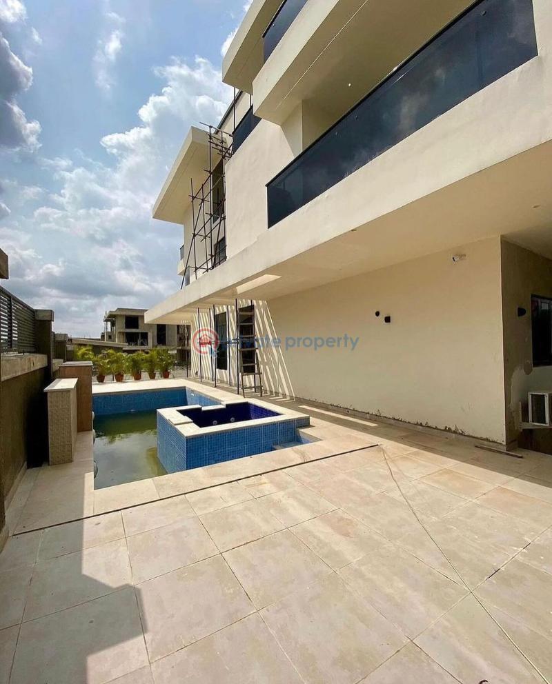 6 bedroom Duplex For Sale Guzape Abuja Phase 1  - 4