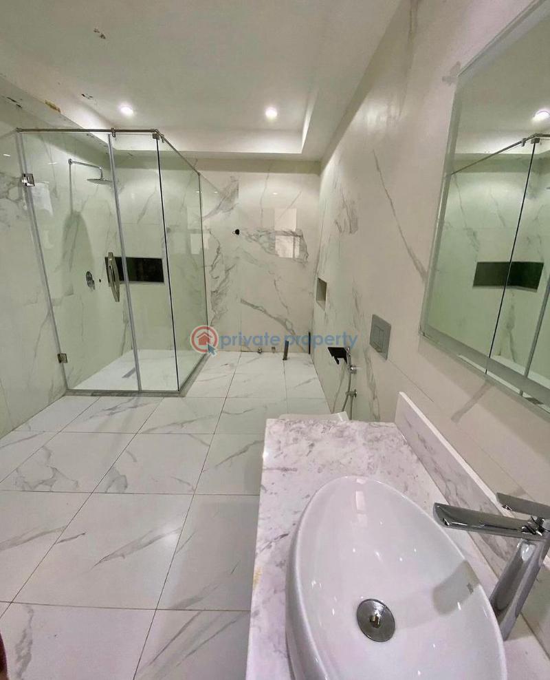 6 bedroom Duplex For Sale Guzape Abuja Phase 1  - 5