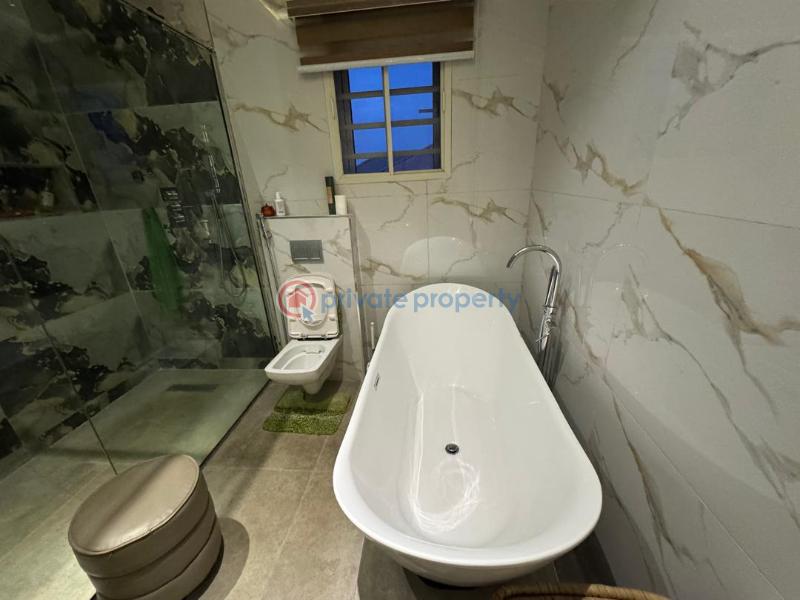 6 bedroom Detached Duplex For Sale Magodo Isheri Ikeja Lagos - 17