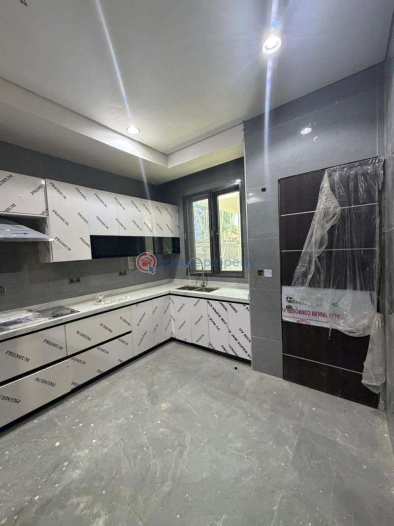 6 bedroom House For Sale Ikoyi Lagos - 8