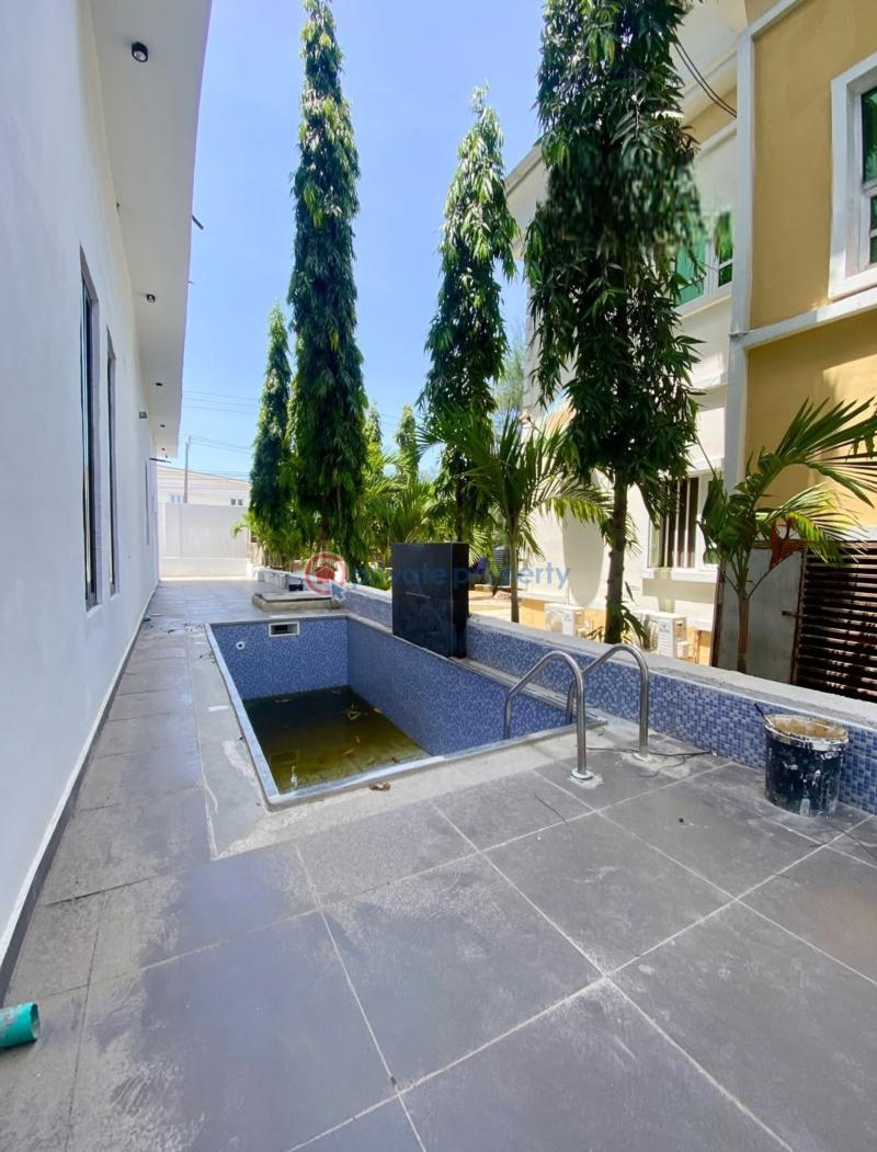 6 bedroom Detached Duplex For Sale Lekki Expressway Lagos - 9