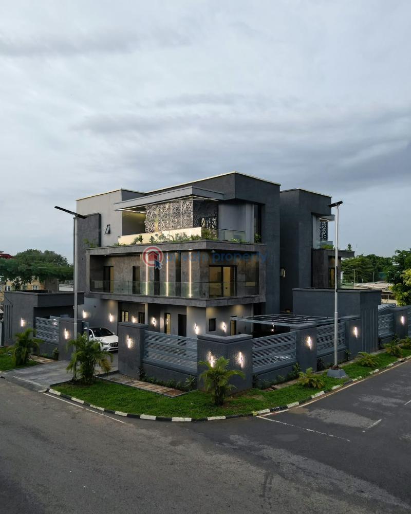 6 bedroom Detached Duplex For Sale Wuse Zone 2 Wuse II Abuja Phase 1  - 1