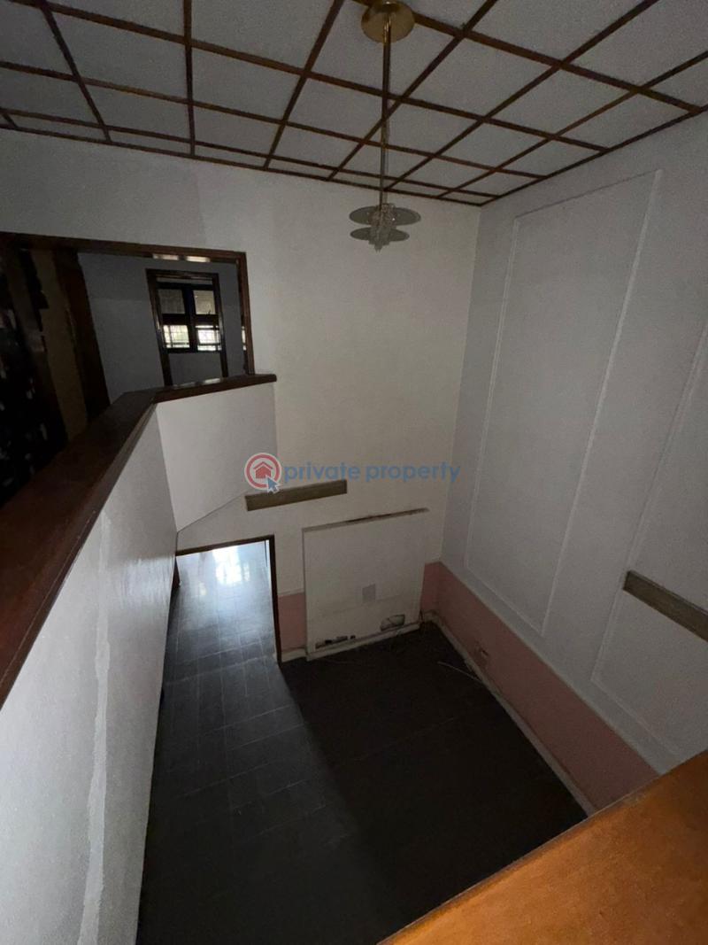 6 bedroom Commercial Property For Rent Ikoyi Lagos - 8