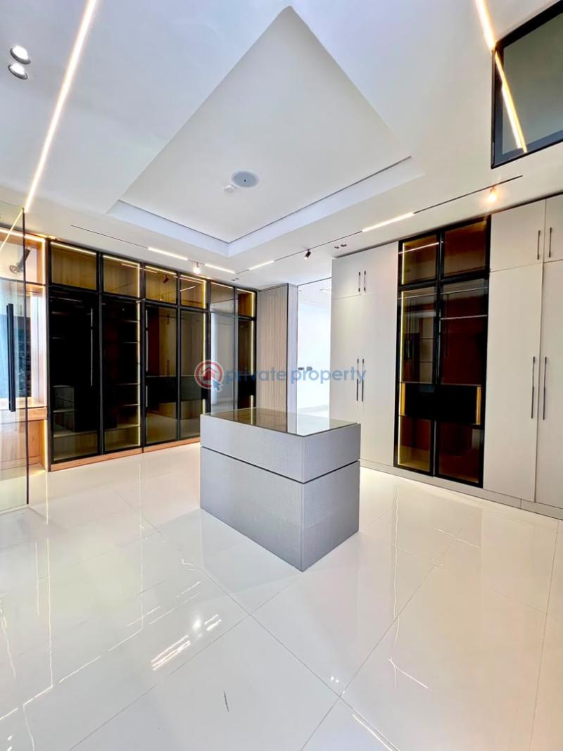 6 bedroom Duplex For Sale Pinnock Beach Estate Osapa Lekki Lagos - 6