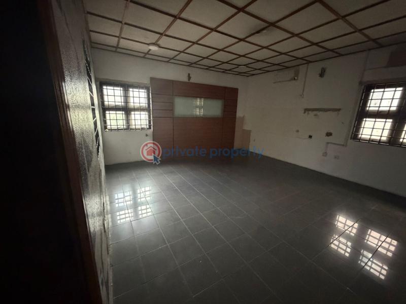 6 bedroom Commercial Property For Rent Ikoyi Lagos - 4