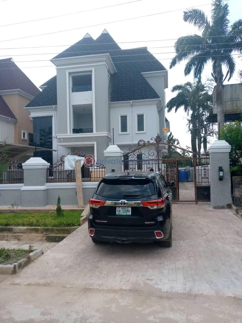 6 bedroom Detached Duplex For Sale Gwarimpa Abuja Phase 3 