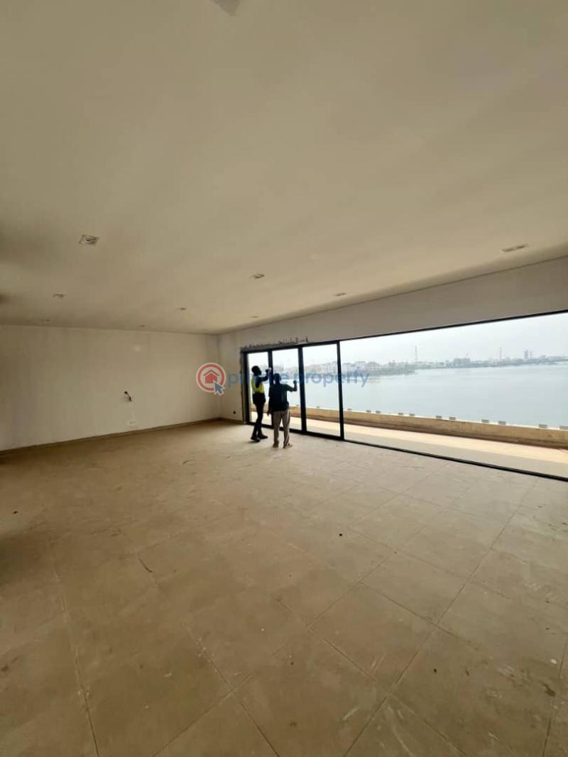 6 bedrooms fully detached in banana island with elevator, cinema and pool - 3 6 bedroom Duplex For Sale Banana Island Ikoyi Lagos - 3