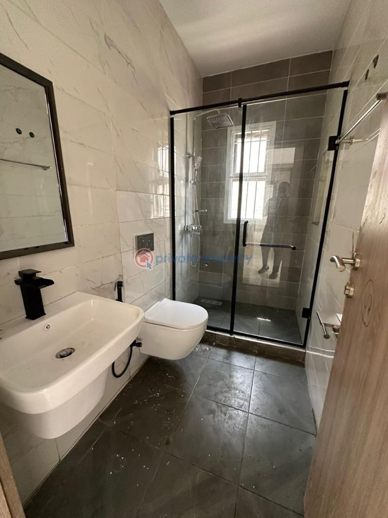 7 bedroom Detached Duplex For Sale Jabi Abuja Phase 2  - 11