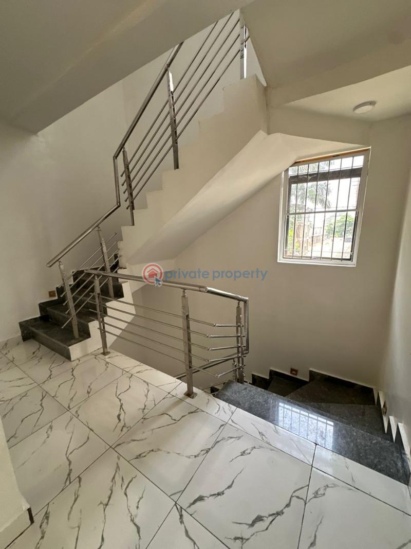 7 bedroom Detached Duplex For Sale Jabi Abuja Phase 2  - 6