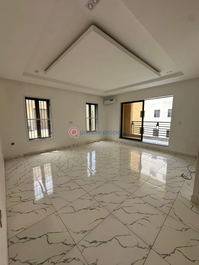 7 bedroom Detached Duplex For Sale Jabi Abuja Phase 2  - 0