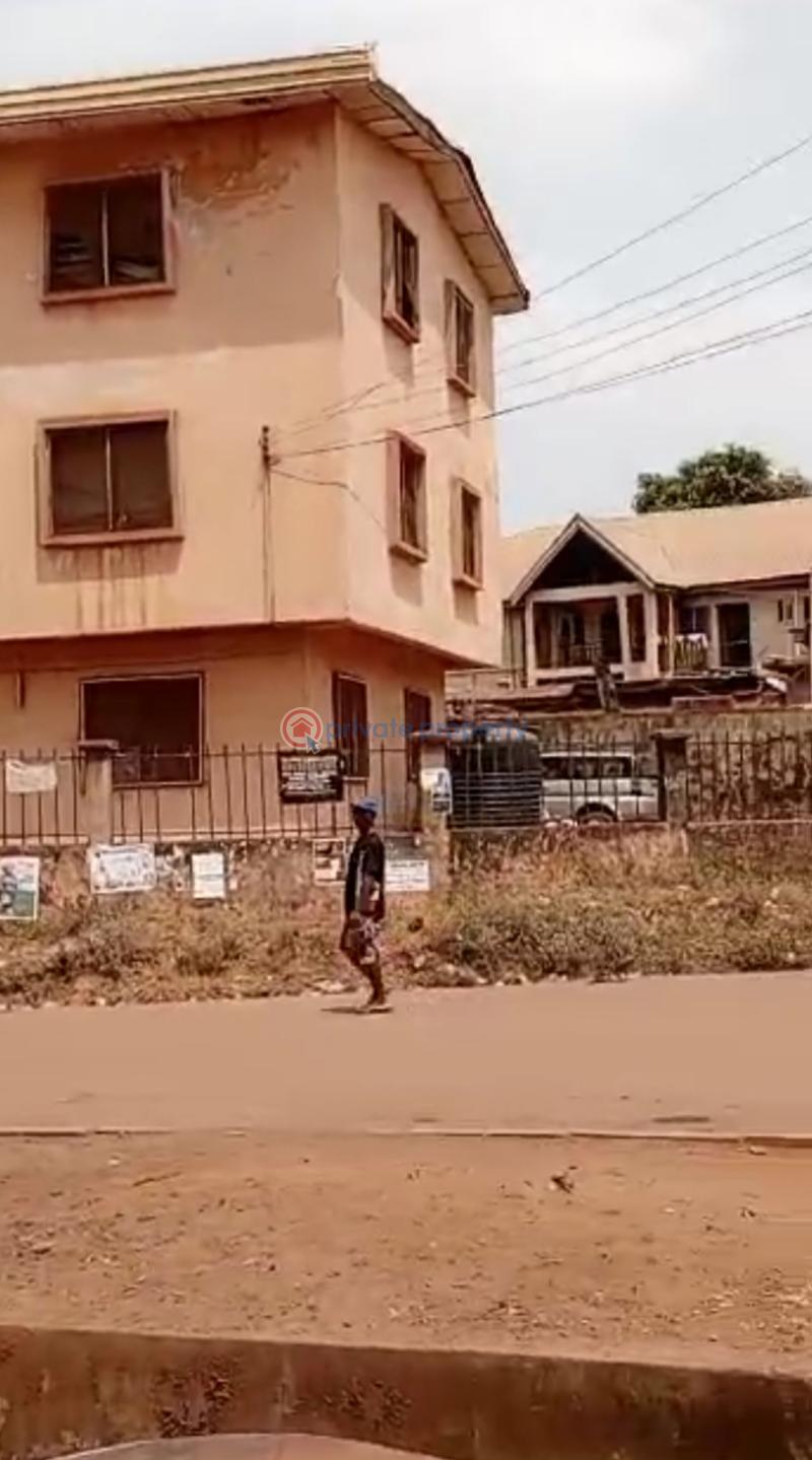 10 bedroom Townhouse For Sale Maryland Enugu Area  - 4