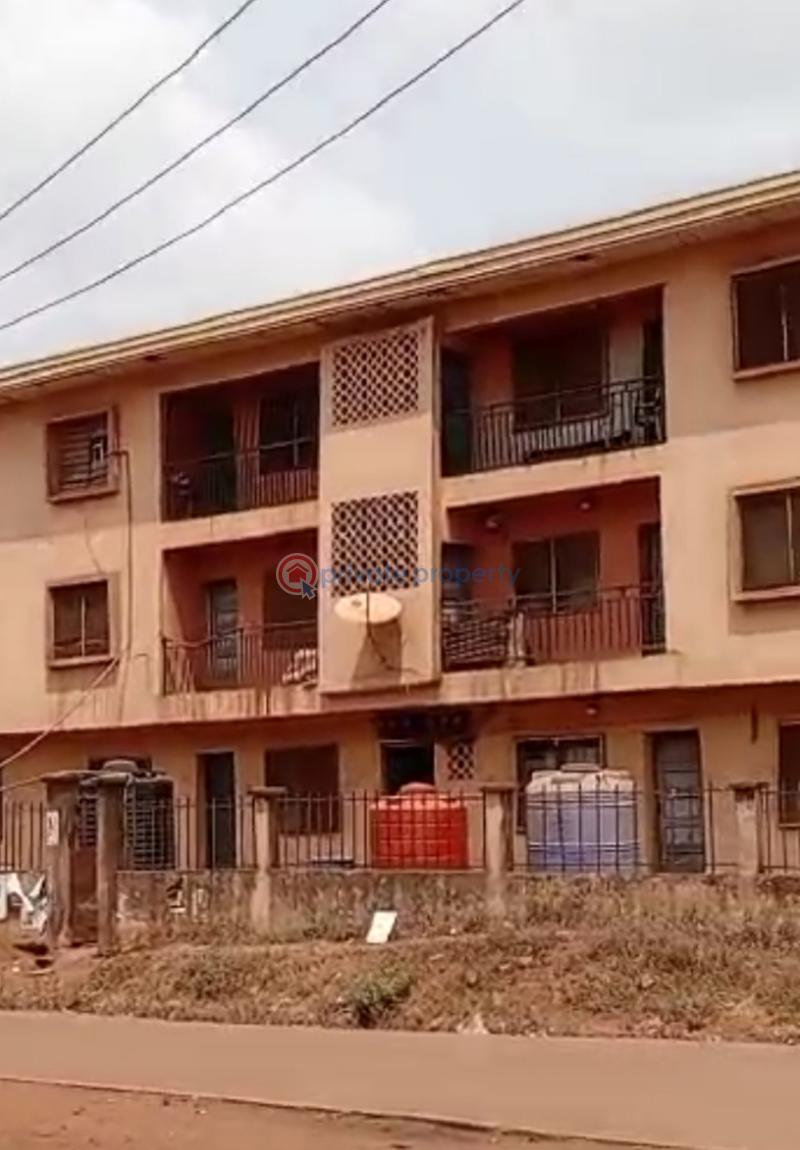 10 bedroom Townhouse For Sale Maryland Enugu Area  - 3
