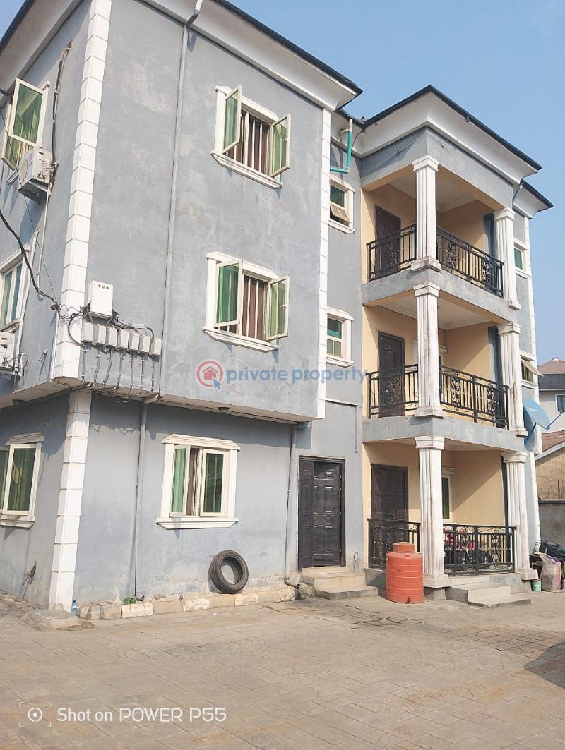 2 bedroom Block Of Flats For Sale Berger Ojodu Lagos - 5