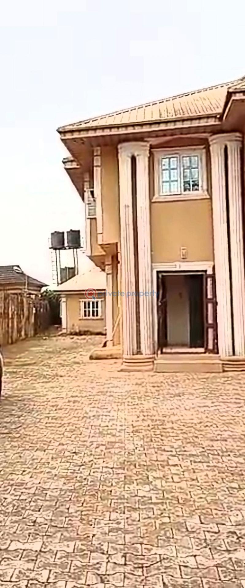 Block Of Flats For Sale Obe Community Behind Rock Of Ages Off Sapele Road, Benin City Benin Edo - 4