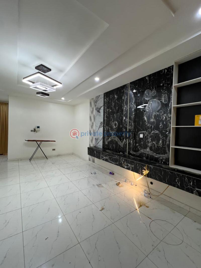 1 bedroom Mini Flat For Rent Chevron Drive Lekki Lagos - 0