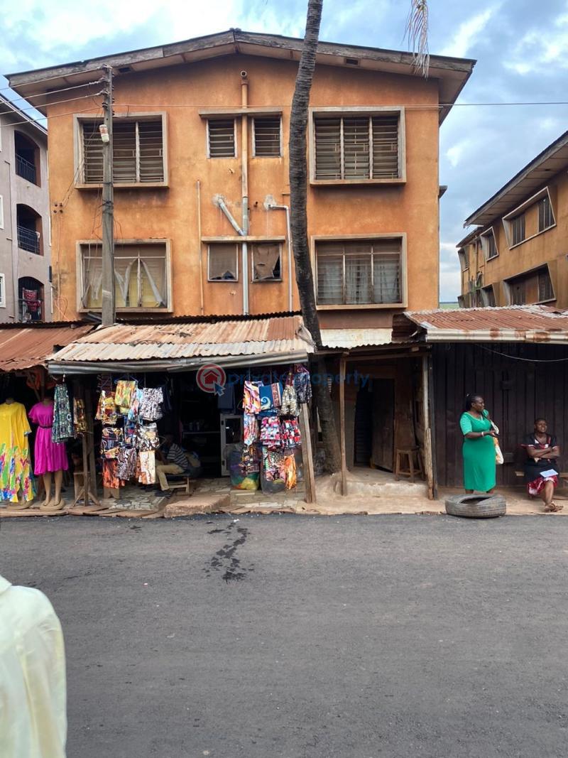 3 bedroom Block Of Flats For Sale Achara Layout Enugu Area  - 3