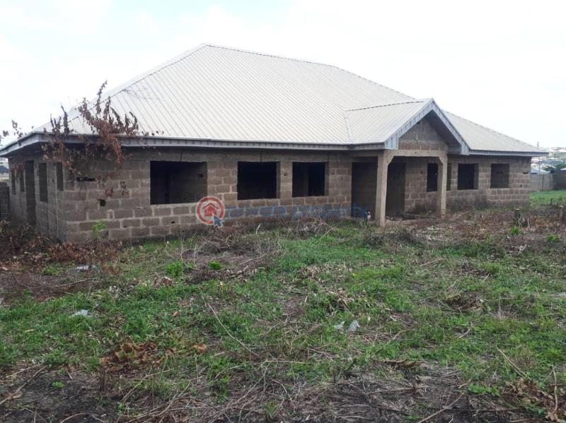 Mixed use Land For Sale 1 Acre Of Land In New Ife Road With C Of O Egbeda(ibadan) Oyo - 0