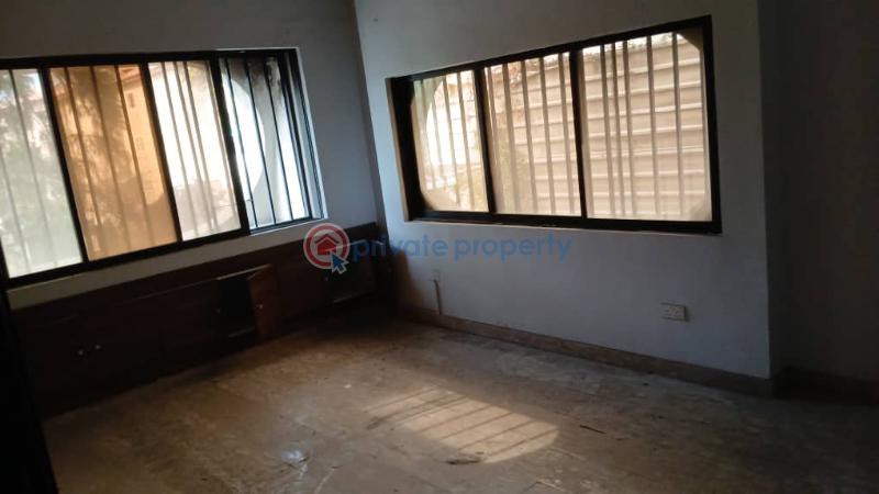 6 rooms detached house with 4 bq - 6 6 bedroom Detached Duplex For Rent Victoria Island Lagos - 6
