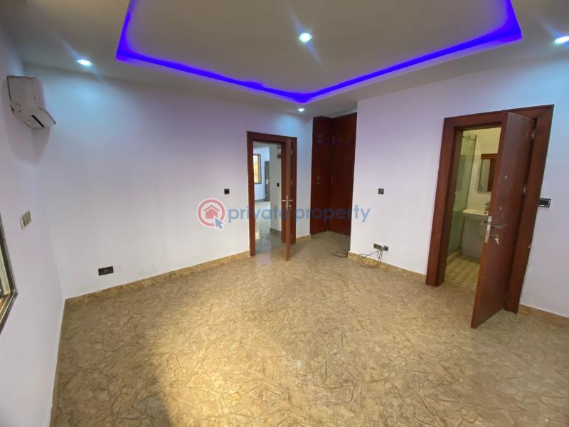 2 bedroom Duplex For Sale Jahi Abuja Phase 2  - 4