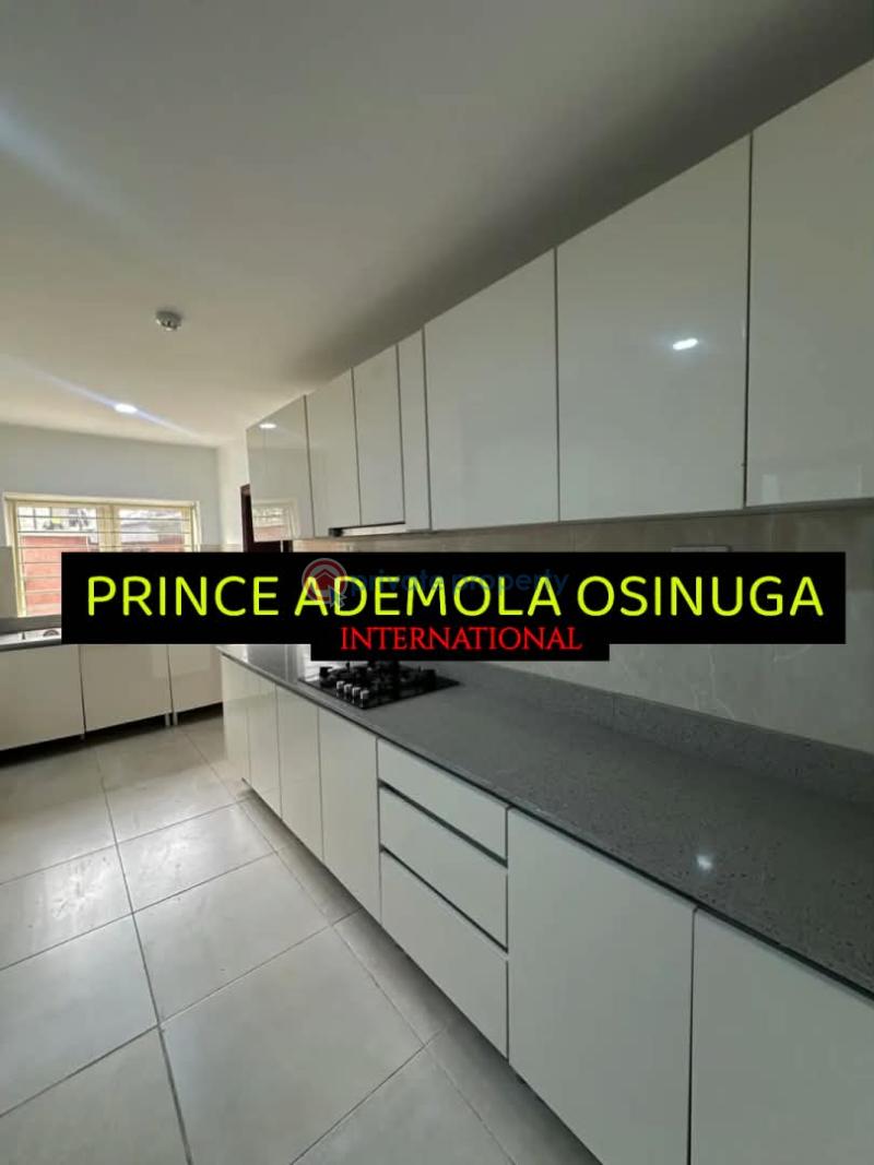 4 bedroom Flat & Apartment For Rent Banana Island Ikoyi Lagos - 0