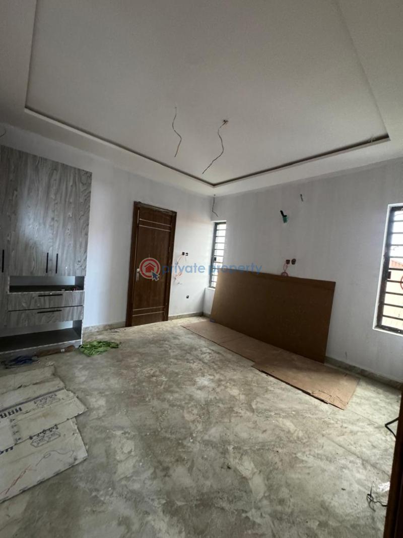 2 bedroom House For Sale Lekki Phase 1 Lagos - 3