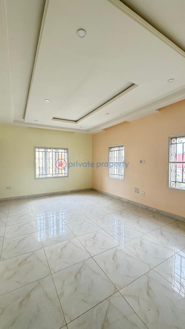 3 bedroom Block Of Flats For Sale Kaura Abuja Phase 2  - 10