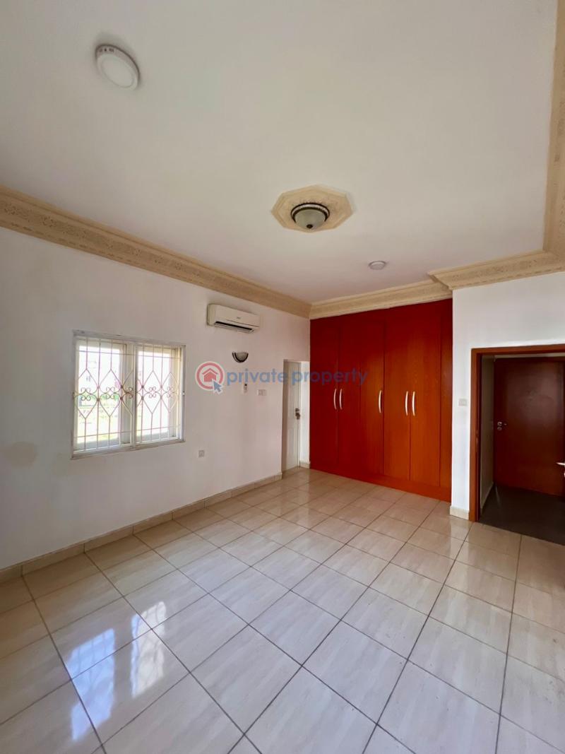 3 bedroom Block Of Flats For Sale Durumi Abuja Phase 2  - 4