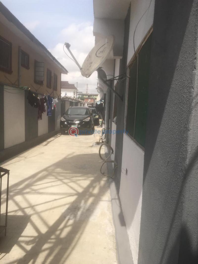 3 bedroom Block Of Flats For Sale Ifako-Gbagada Lagos - 23