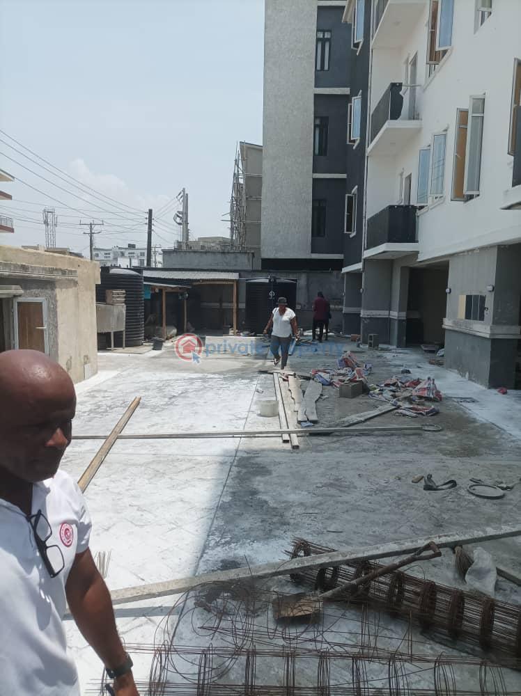 6 units of 3bedroom and 2 units of 2bedrooms flats - 1 10 bedroom Block Of Flats For Rent Ikate Lekki Phase 1 Lagos - 1