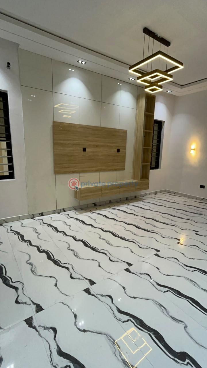 4 bedroom Semi detached Duplex For Sale Spring Villa Estate, Sangotedo Majek Sangotedo Lagos - 3