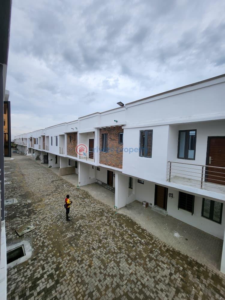 6 units of 4 bedroom terrace - 1 4 bedroom Terrace For Rent Ajah Lagos - 1