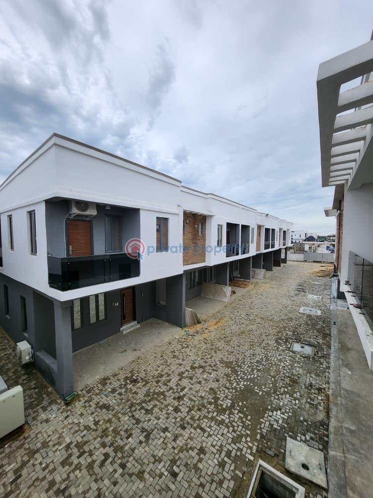 4 bedroom Terraced Duplex For Rent Ajah Lagos - 0