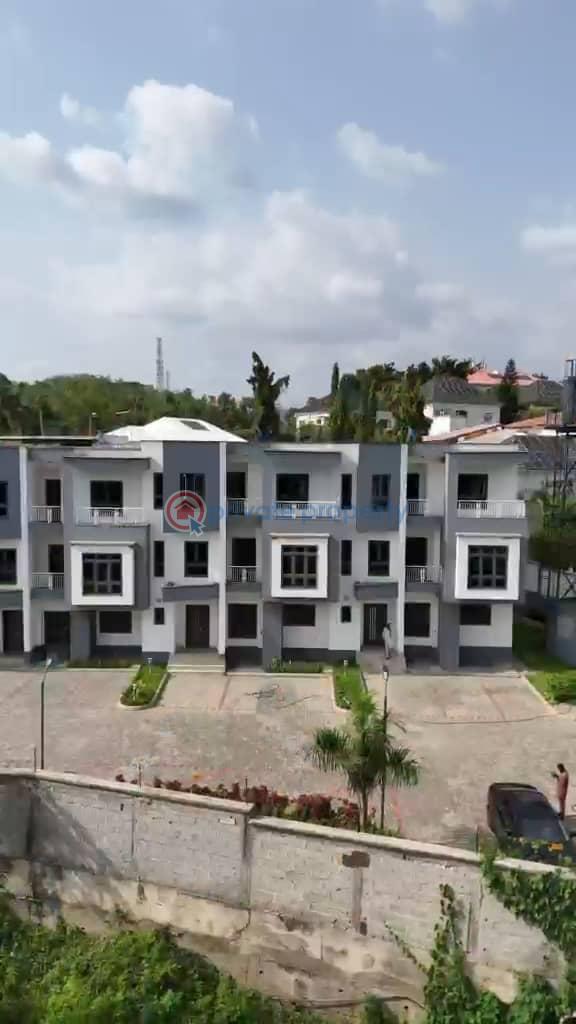 4 bedroom Terraced Duplex For Sale Wuse Abuja Phase 1  - 2