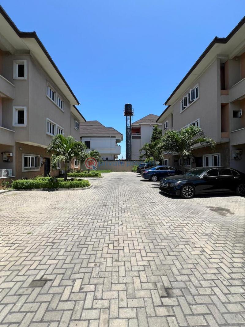 4 bedroom Terraced Duplex For Sale Toby Danny, Richmond Estate Lekki Phase 1 Lagos - 0