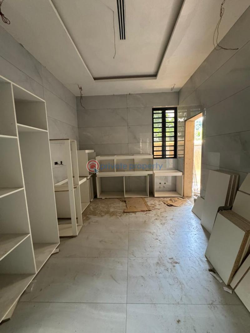 6 bedroom House For Sale Victoria Island Lagos - 1