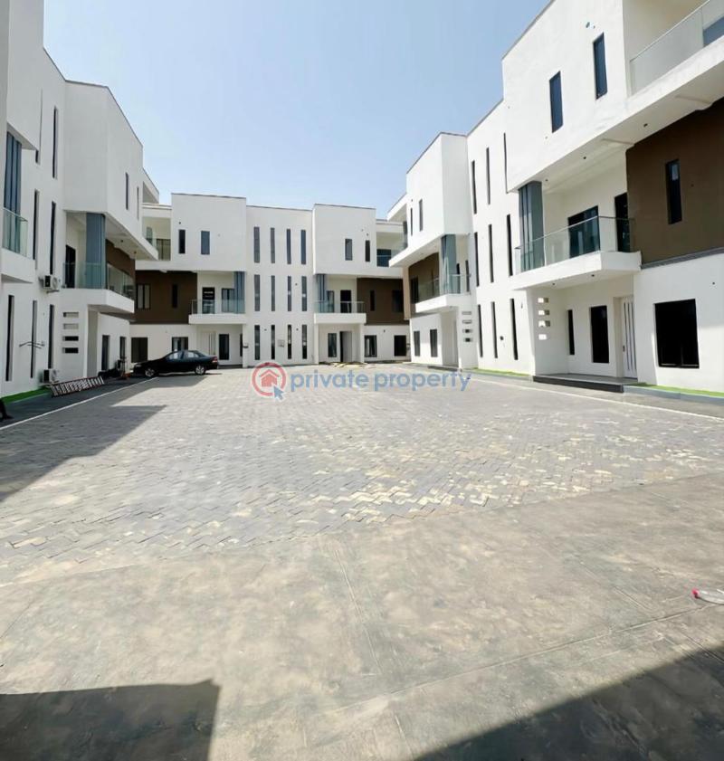 6 bedroom Semi detached Duplex For Sale Guzape Abuja Phase 1  - 9