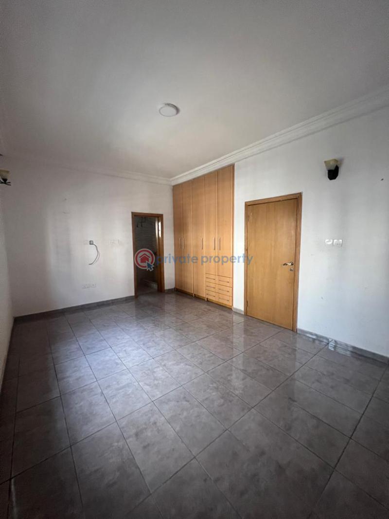 4 bedroom Terraced Duplex For Sale Richmond Gate Estate Ikate Ikate Elegushi Lekki Lagos - 15