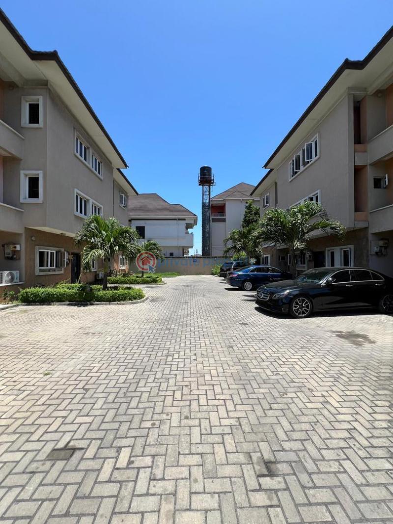 4 bedroom Terraced Duplex For Sale Richmond Gate Estate Ikate Ikate Elegushi Lekki Lagos - 1