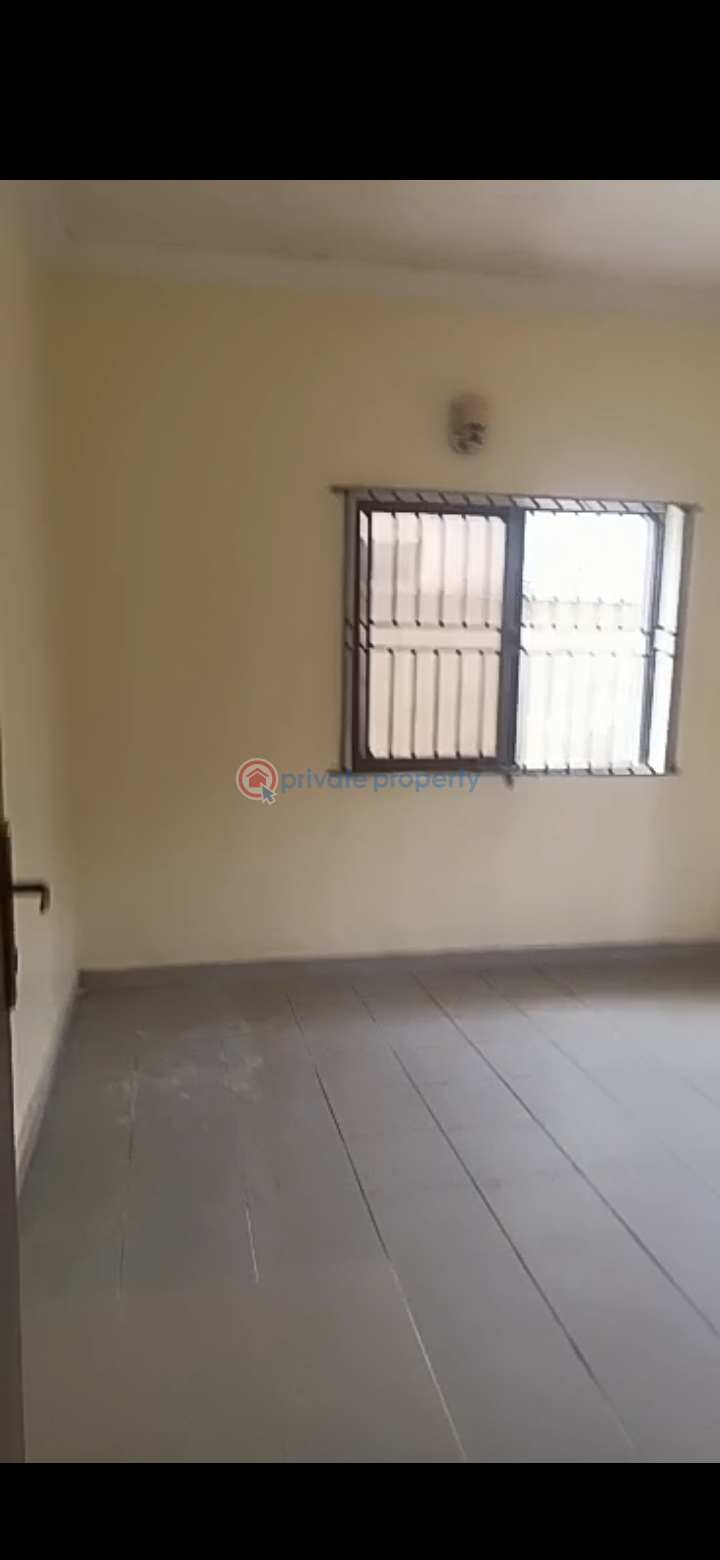 1 bedroom Block Of Flats For Rent Orioke Ogudu Lagos - 5