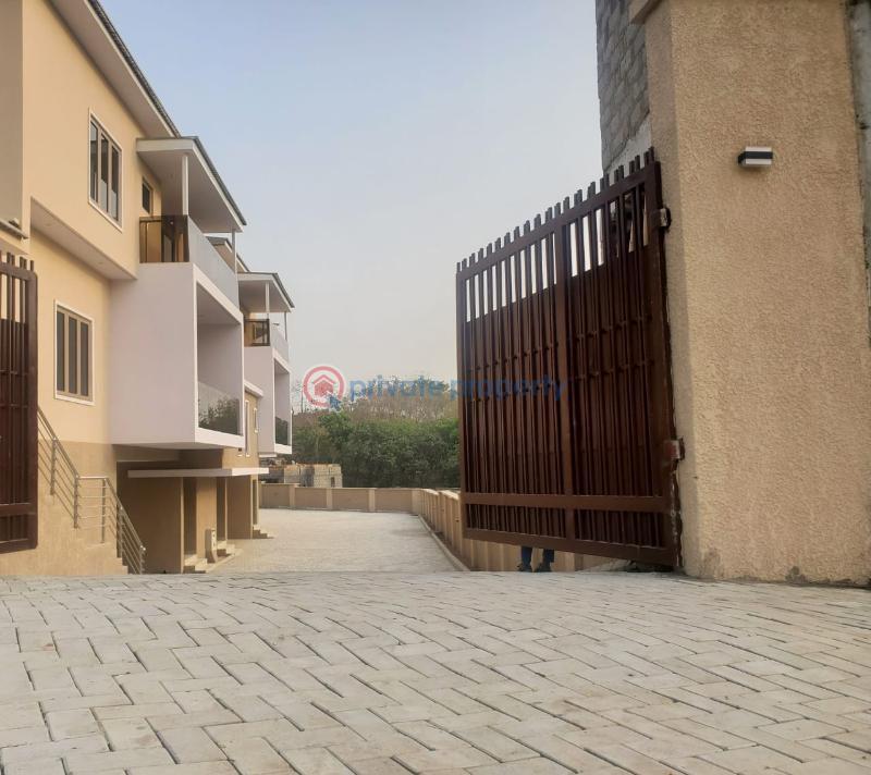 4 bedroom Terraced Duplex For Sale Guzape Abuja Phase 1  - 10