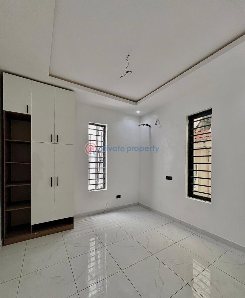 4 bedroom Detached Duplex For Sale Idado Lekki Lagos - 11